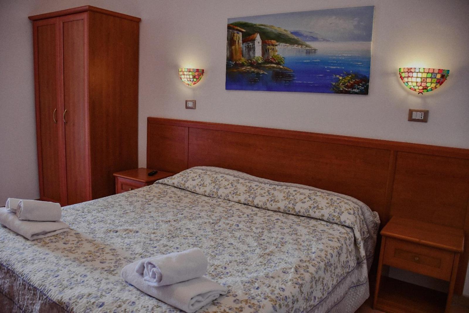 Vela Club Hotel & Appartamenti 로디가르가니코 외부 사진