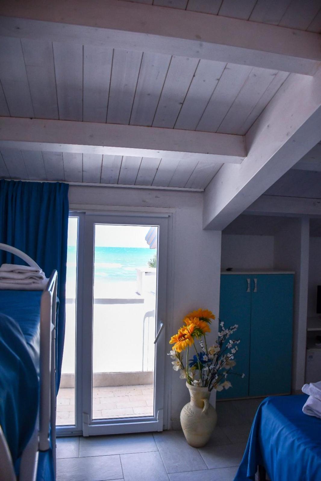 Vela Club Hotel & Appartamenti 로디가르가니코 외부 사진